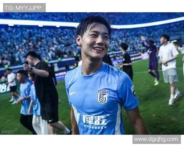 足球明星帅气形象逐渐减少引发球迷热议与思考 足球明星帅气形象逐渐减少引发球迷热议与思考