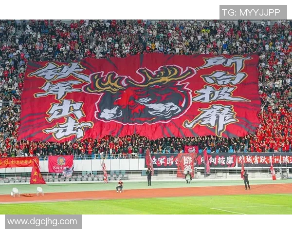 广州篮球队的崛起与挑战:探索球队背后的力量与未来发展潜力 广州篮球队的崛起与挑战:探索球队背后的力量与未来发展潜力