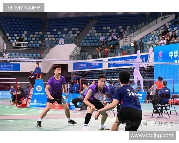 广州羽毛球队荣登全国配合排行榜第八名展现团队实力与拼搏精神